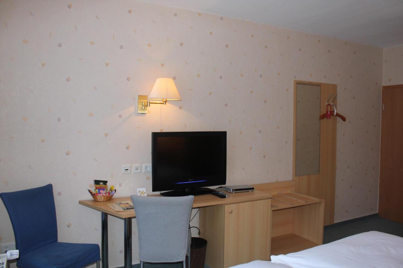 Hotel Wintersmuehle Bielefeld Buitenkant foto